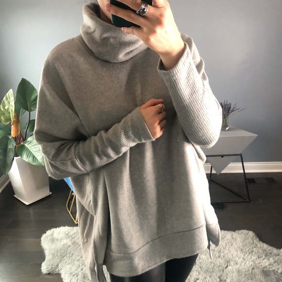 🆕Julia Gray sweater - Picture 3 of 5